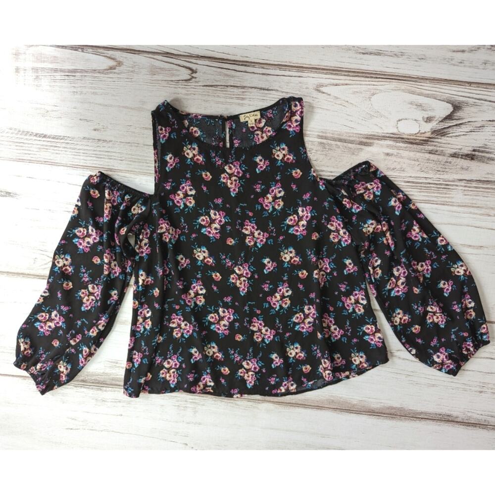 Lily White Floral Cold Shoulder Blouse Sz Medium